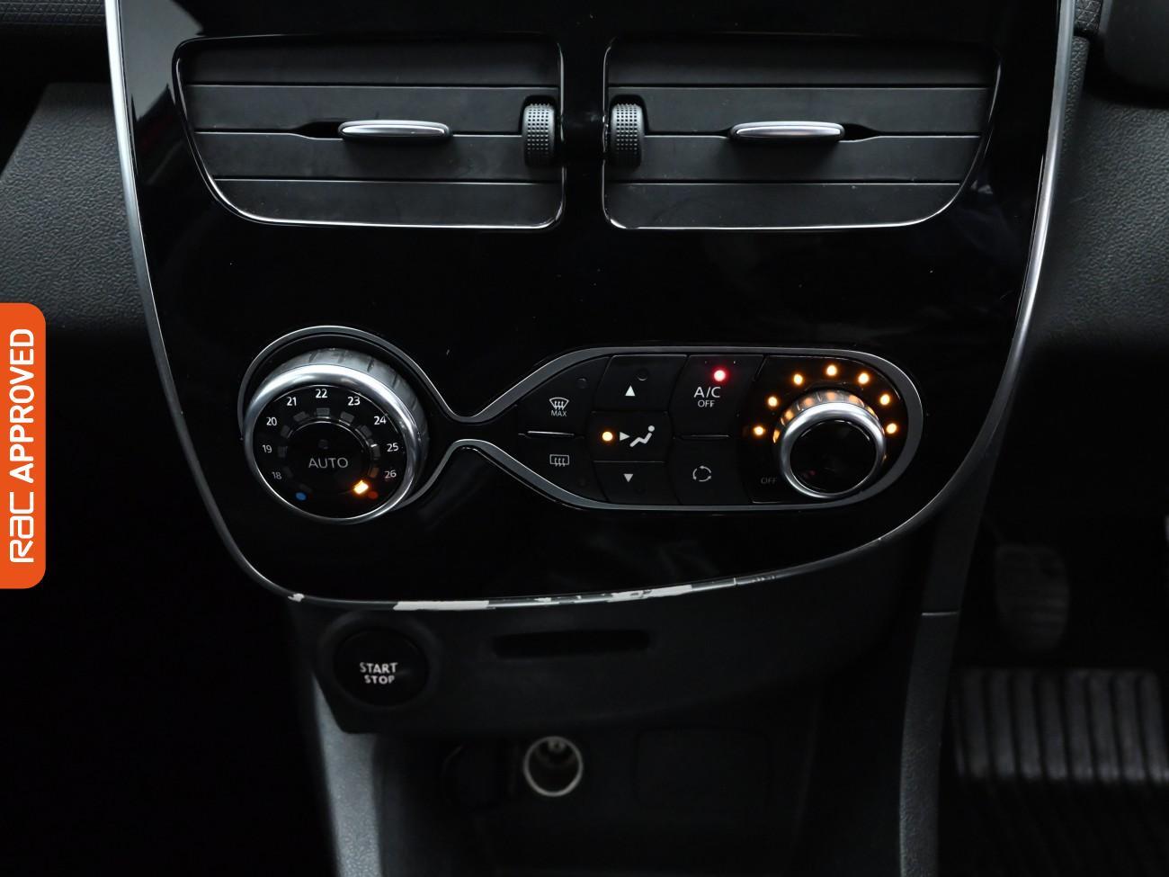 Used Renault Clio 2016 for sale - 76576215: Photo 18