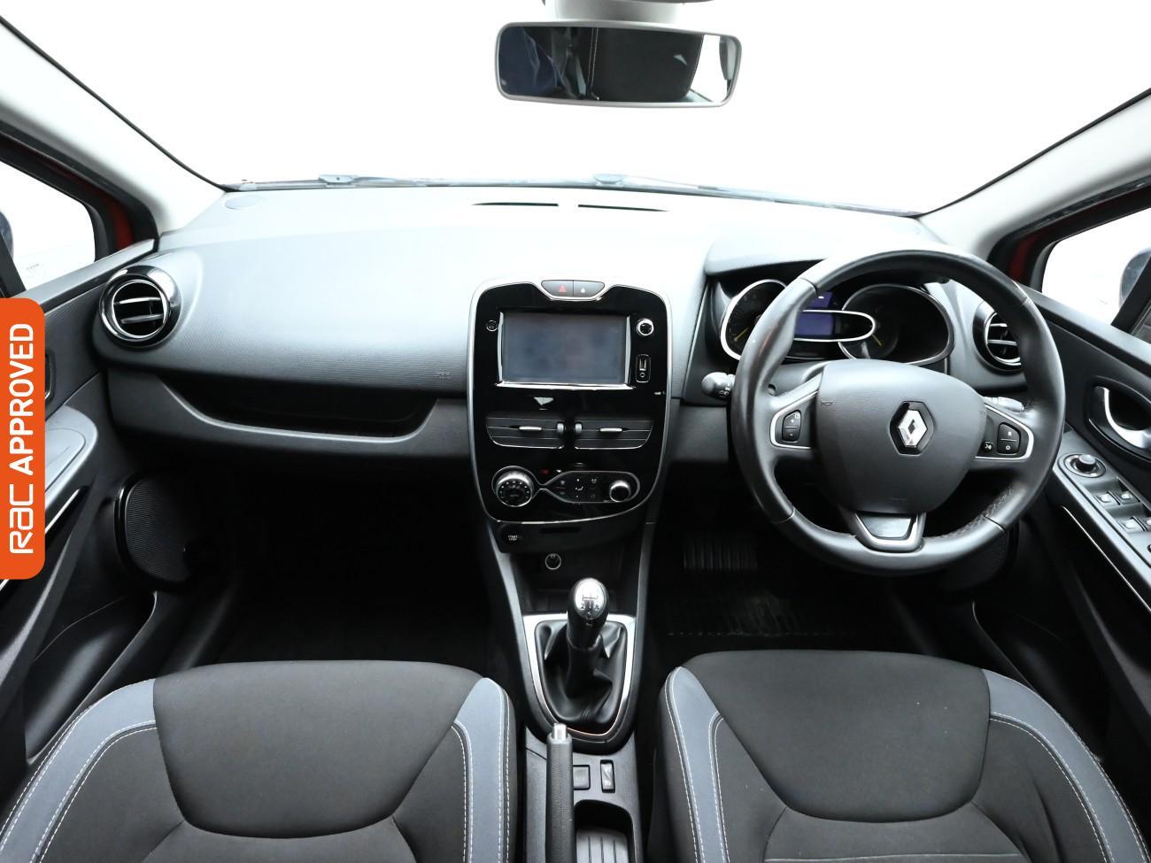 Used Renault Clio 2016 for sale - 76576215: Photo 2
