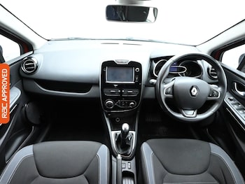 Used Renault Clio 2016 for sale - 76576215: Photo
