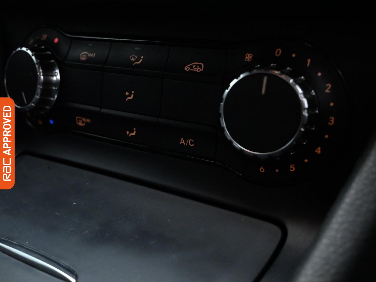 Used Mercedes-Benz GLA 2015 for sale - 76249583: Photo 17