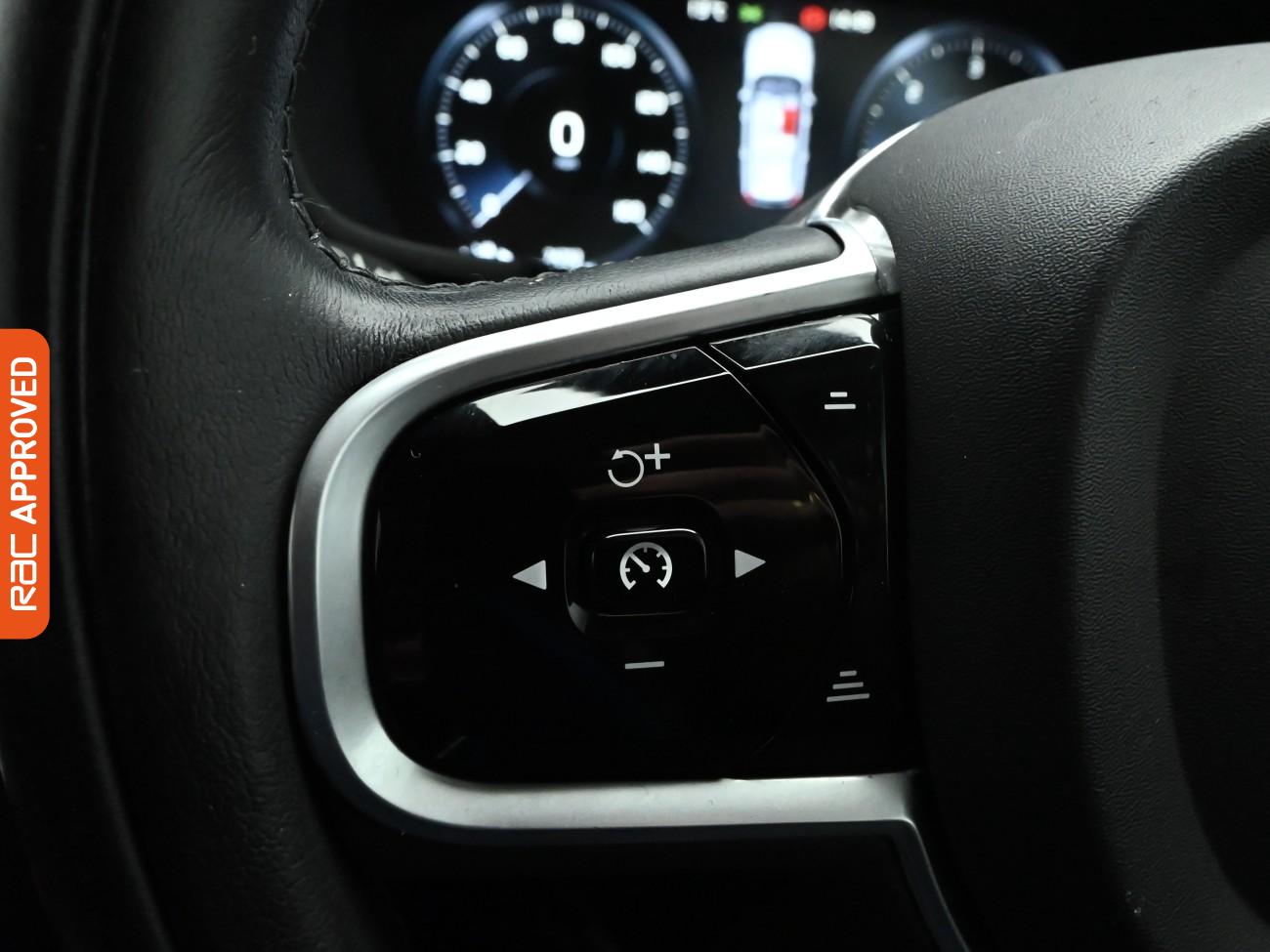 Used Volvo V60 2019 for sale - 76836362: Photo 24