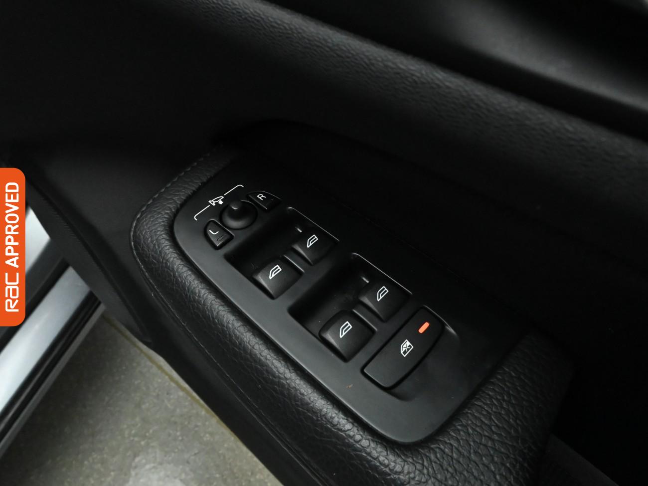 Used Volvo V60 2019 for sale - 76836362: Photo 27