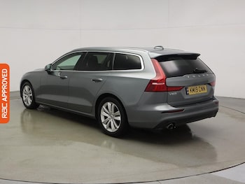 Used Volvo V60 2019 for sale - 76836362: Photo