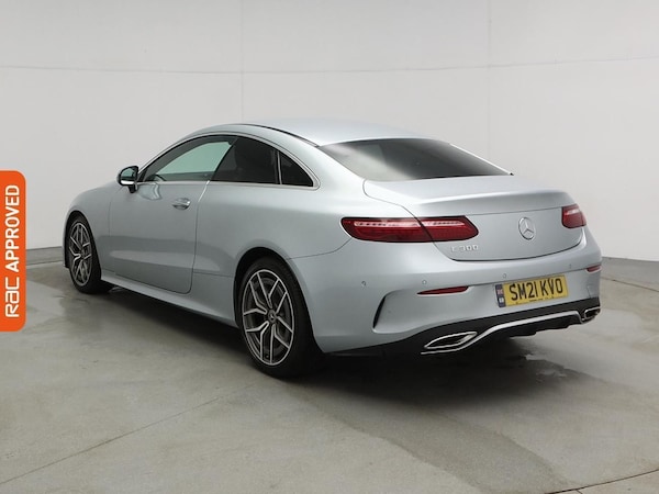 Used Mercedes-Benz E-Class 2021 for sale - 74987034: Photo 4