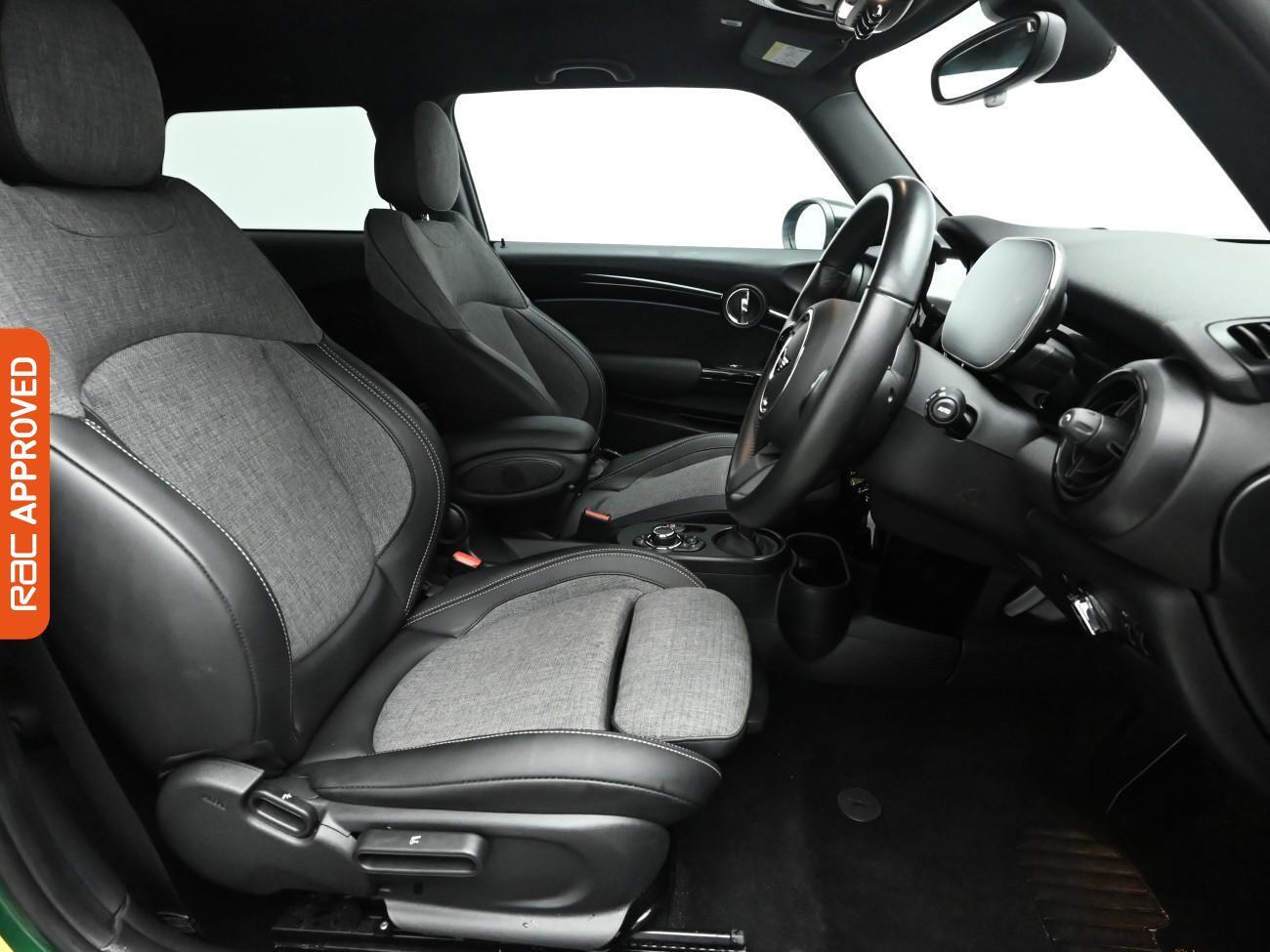 Used MINI Electric Hatch 2023 for sale - 76705532: Photo 14