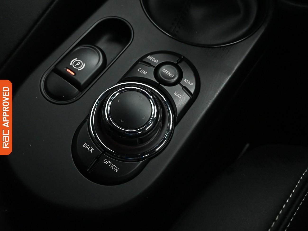 Used MINI Electric Hatch 2023 for sale - 76705532: Photo 21