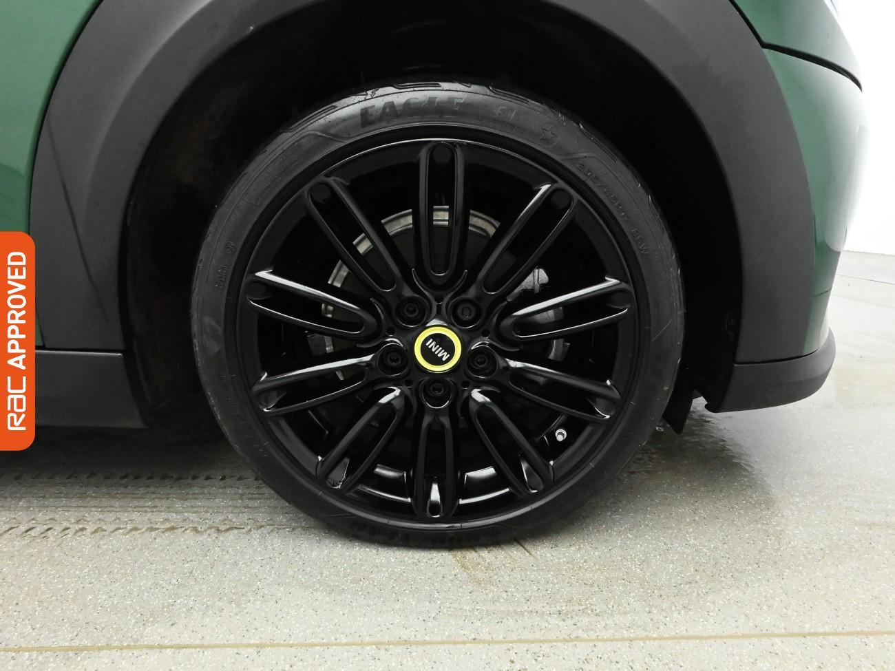 Used MINI Electric Hatch 2023 for sale - 76705532: Photo 28