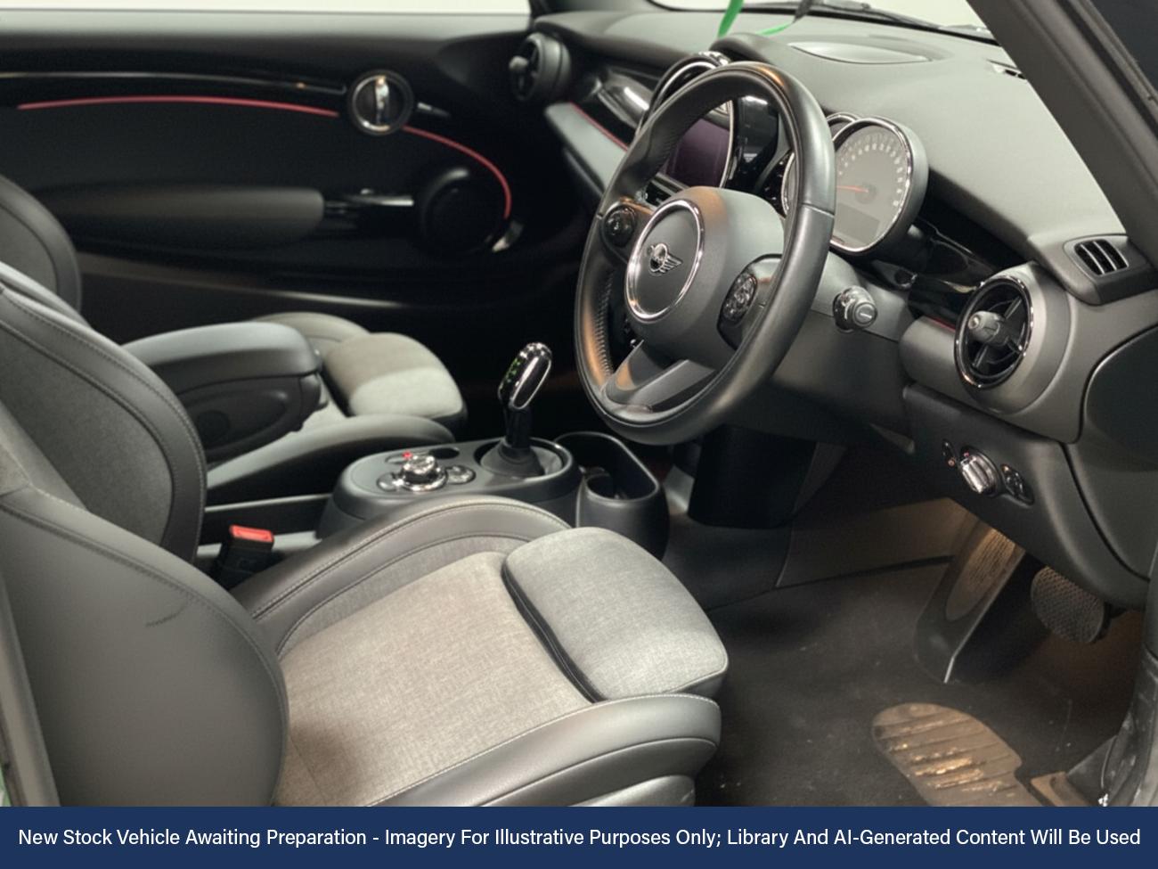 Used MINI Electric Hatch 2023 for sale - 76705532: Photo 3