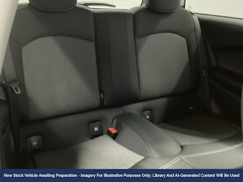 Used MINI Electric Hatch 2023 for sale - 76705532: Photo