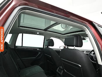 Used Volkswagen Tiguan 2019 for sale - 79359738: Photo