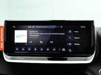 Used Peugeot 2008 2023 for sale - 77502196: Photo