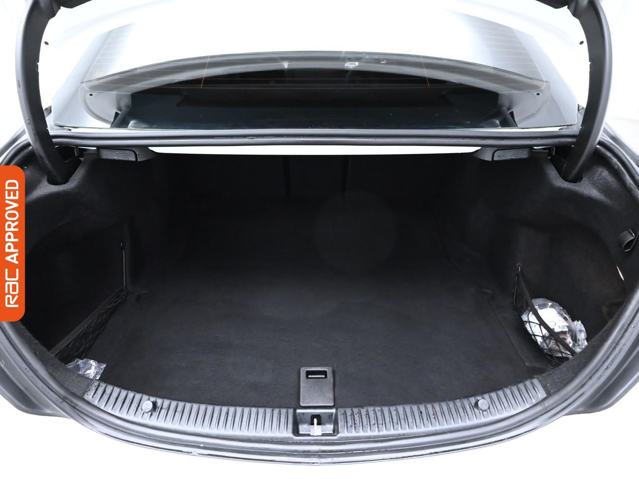 Used Mercedes-Benz C Class 2019 for sale - 76035441: Photo 26