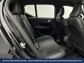 Used Volvo XC40 2023 for sale - 79183853: Photo