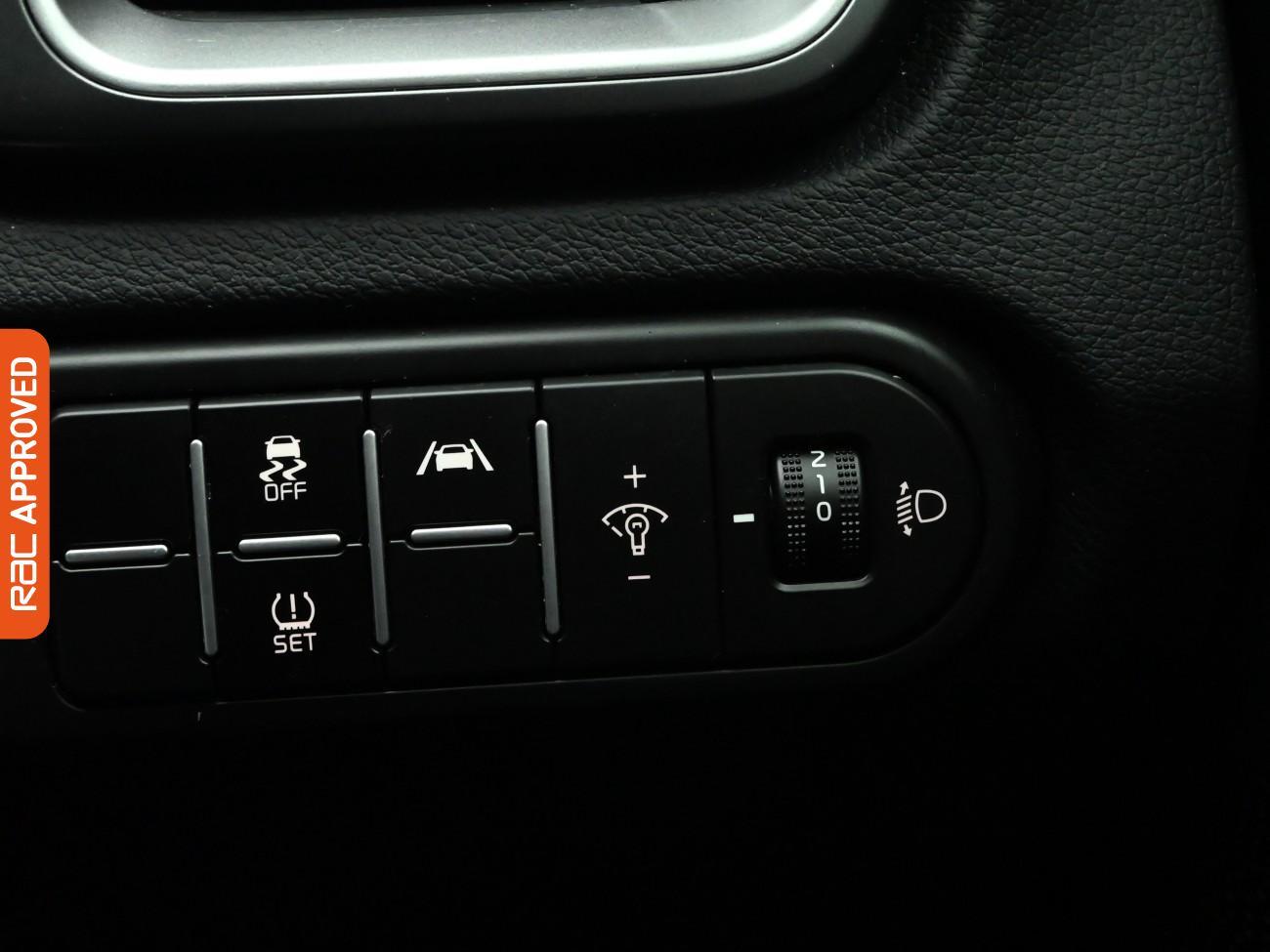 Used Kia XCeed 2022 for sale - 76723819: Photo 21