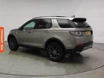 Used Land Rover Discovery Sport 2017 for sale - 78365893: Photo