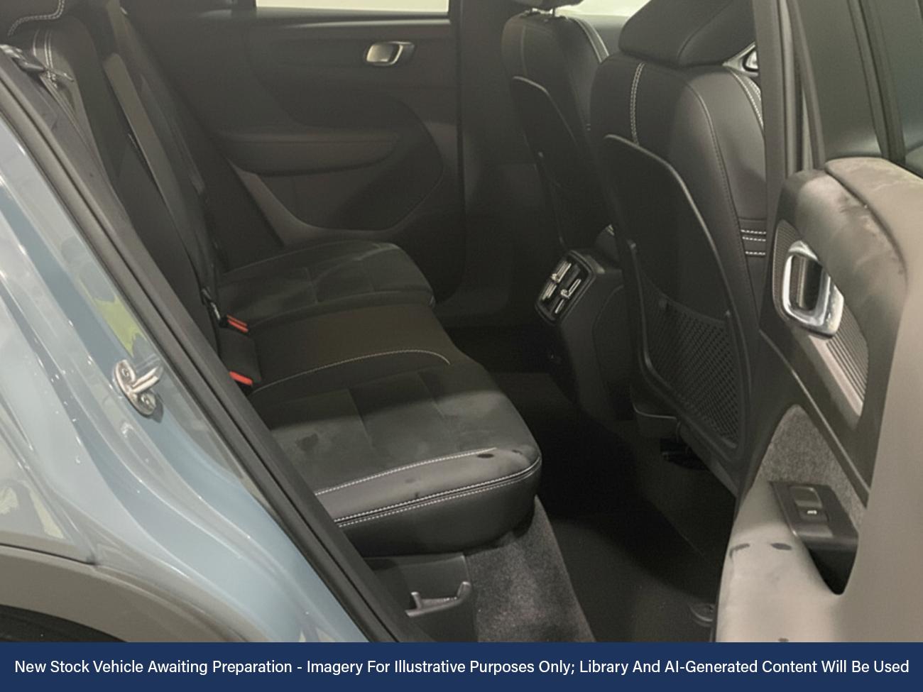 Used Volvo XC40 2022 for sale - 76929209: Photo 4