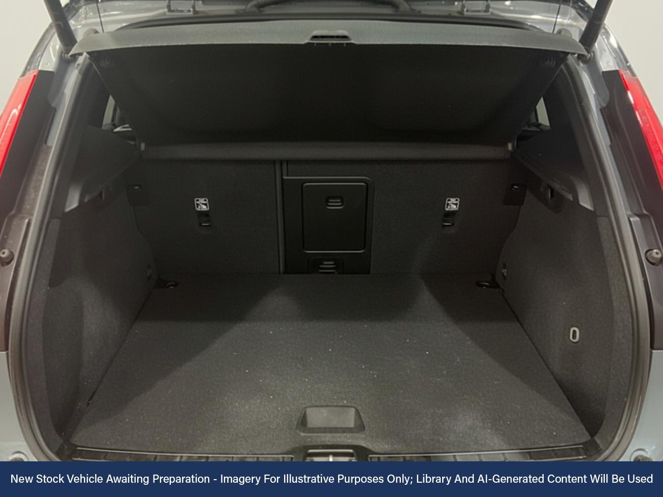 Used Volvo XC40 2022 for sale - 76929209: Photo 7