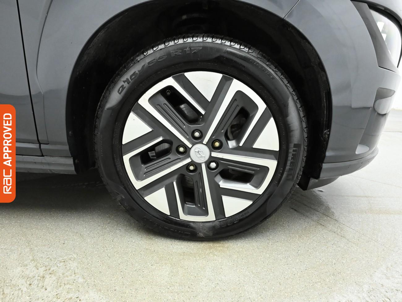 Used Hyundai KONA 2021 for sale - 77719355: Photo 16