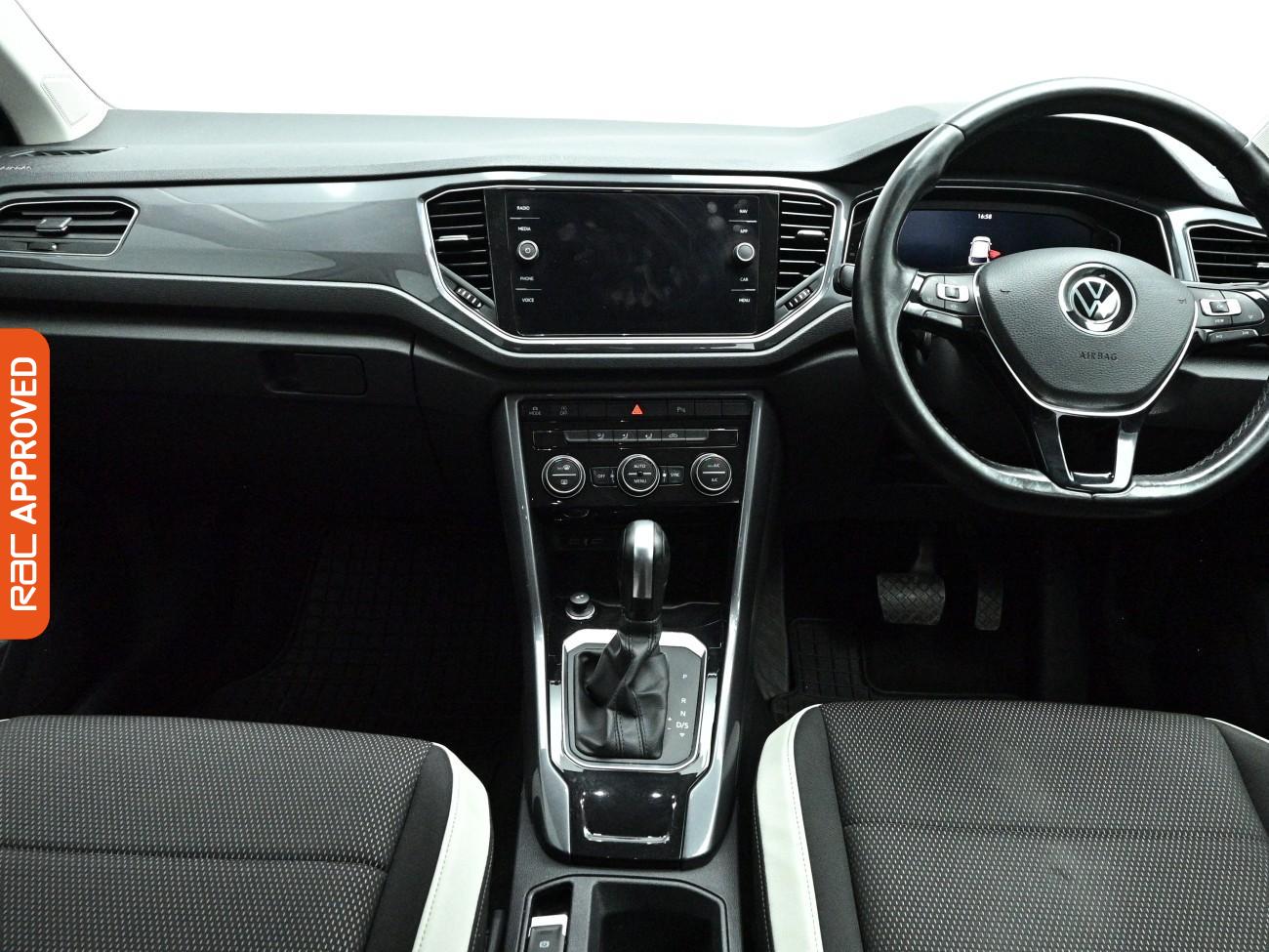 Used Volkswagen T-Roc 2021 for sale - 78163285: Photo 2