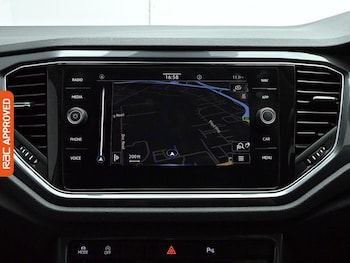 Used Volkswagen T-Roc 2021 for sale - 78163285: Photo