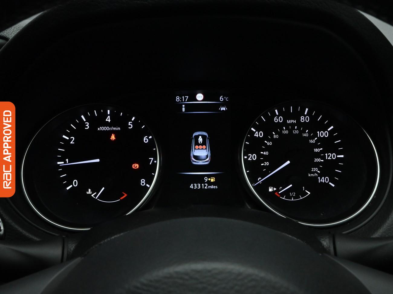 Used Nissan Qashqai 2017 for sale - 77407612: Photo 11