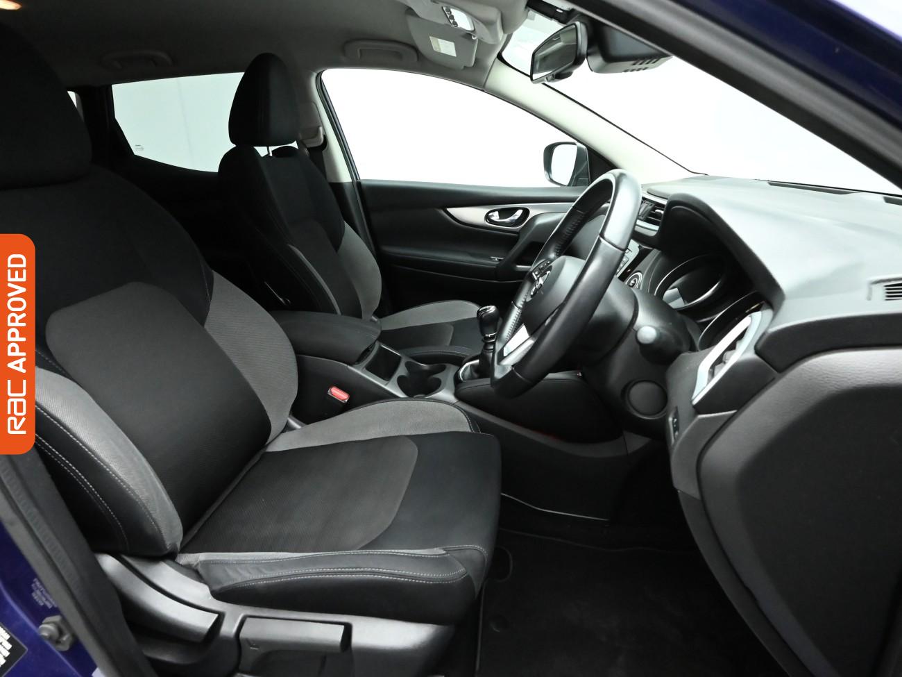 Used Nissan Qashqai 2017 for sale - 77407612: Photo 12