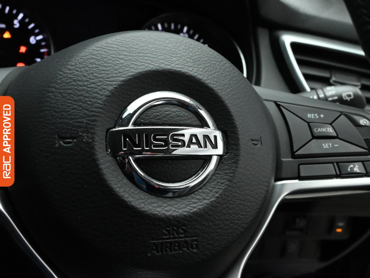 Used Nissan Qashqai 2017 for sale - 77407612: Photo 18