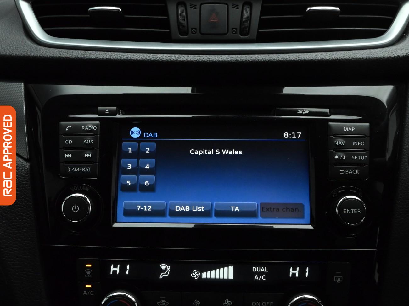 Used Nissan Qashqai 2017 for sale - 77407612: Photo 3