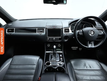 Used Volkswagen Touareg 2014 for sale - 75356540: Photo