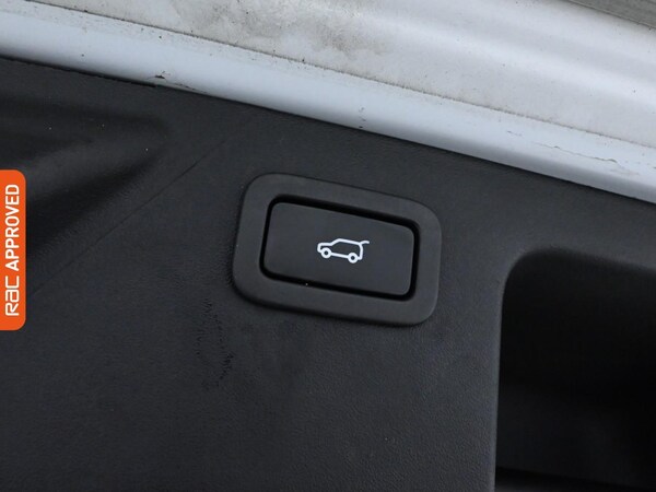 Used Land Rover Discovery Sport 2018 for sale - 76115169: Photo 28