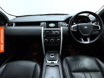 Used Land Rover Discovery Sport 2018 for sale - 76115169: Photo 2