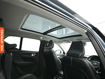 Used Volvo XC40 2019 for sale - 79487154: Photo