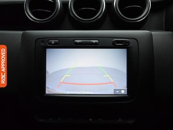 Used Dacia Duster 2021 for sale - 77382309: Photo