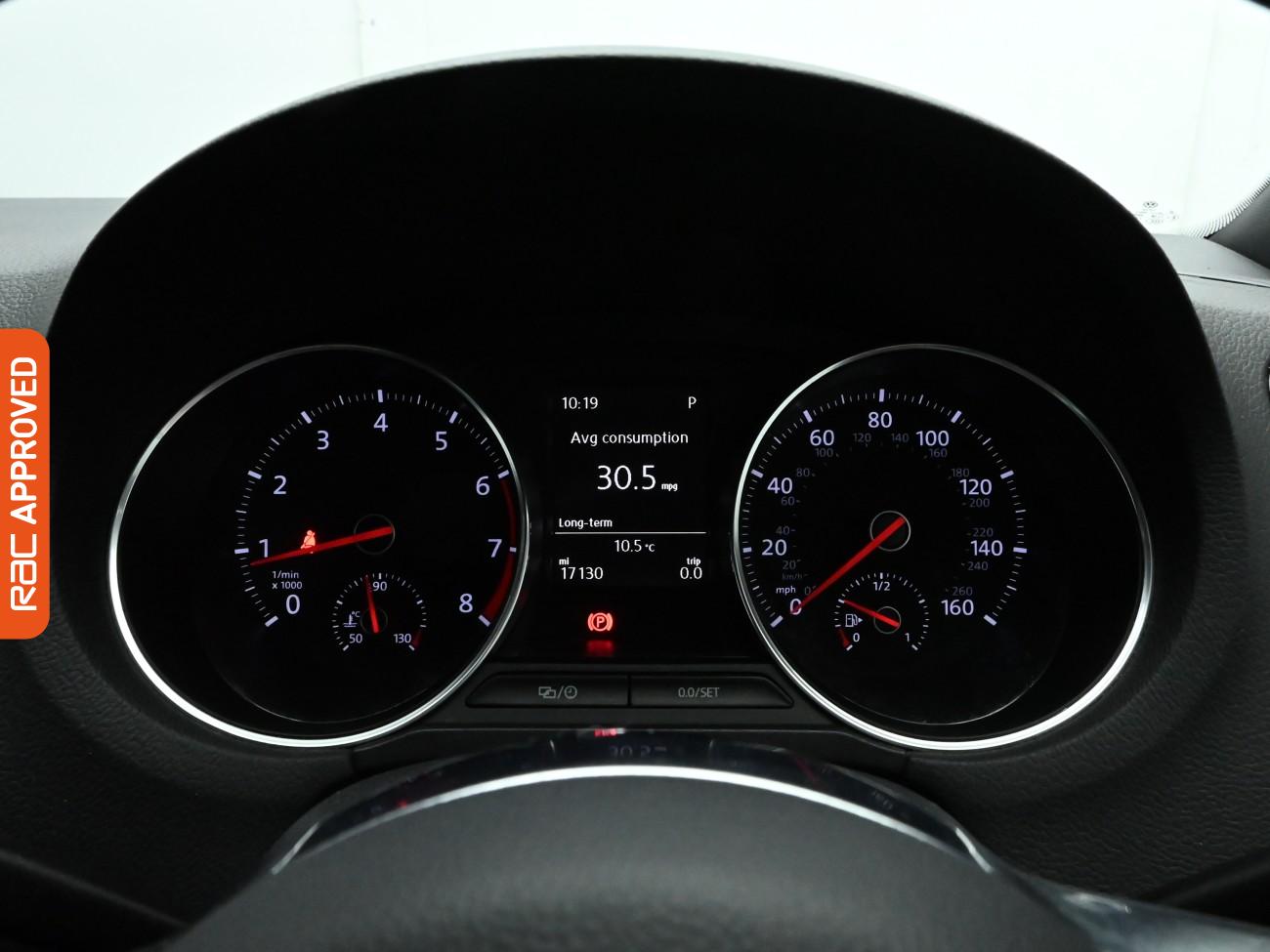 Used Volkswagen Polo 2017 for sale - 76878331: Photo 11