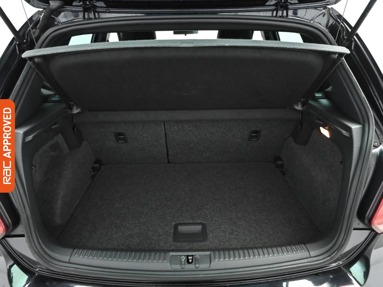 Used Volkswagen Polo 2017 for sale - 76878331: Photo 24