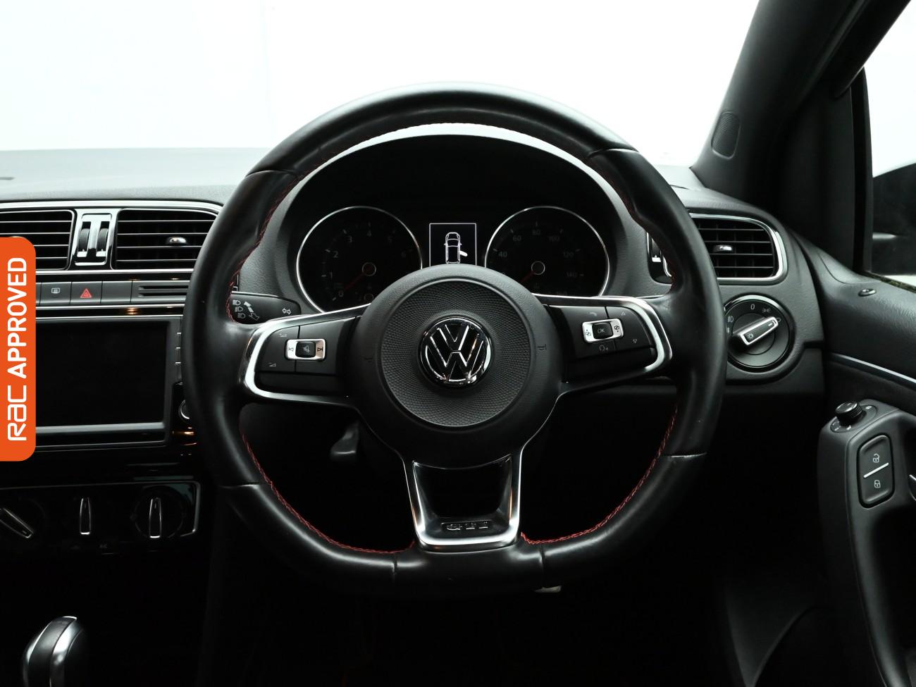 Used Volkswagen Polo 2017 for sale - 76878331: Photo 9