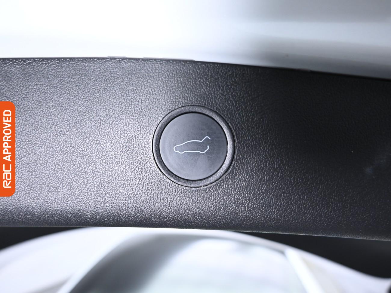 Used Tesla Model 3 2025 for sale - 76128502: Photo 28