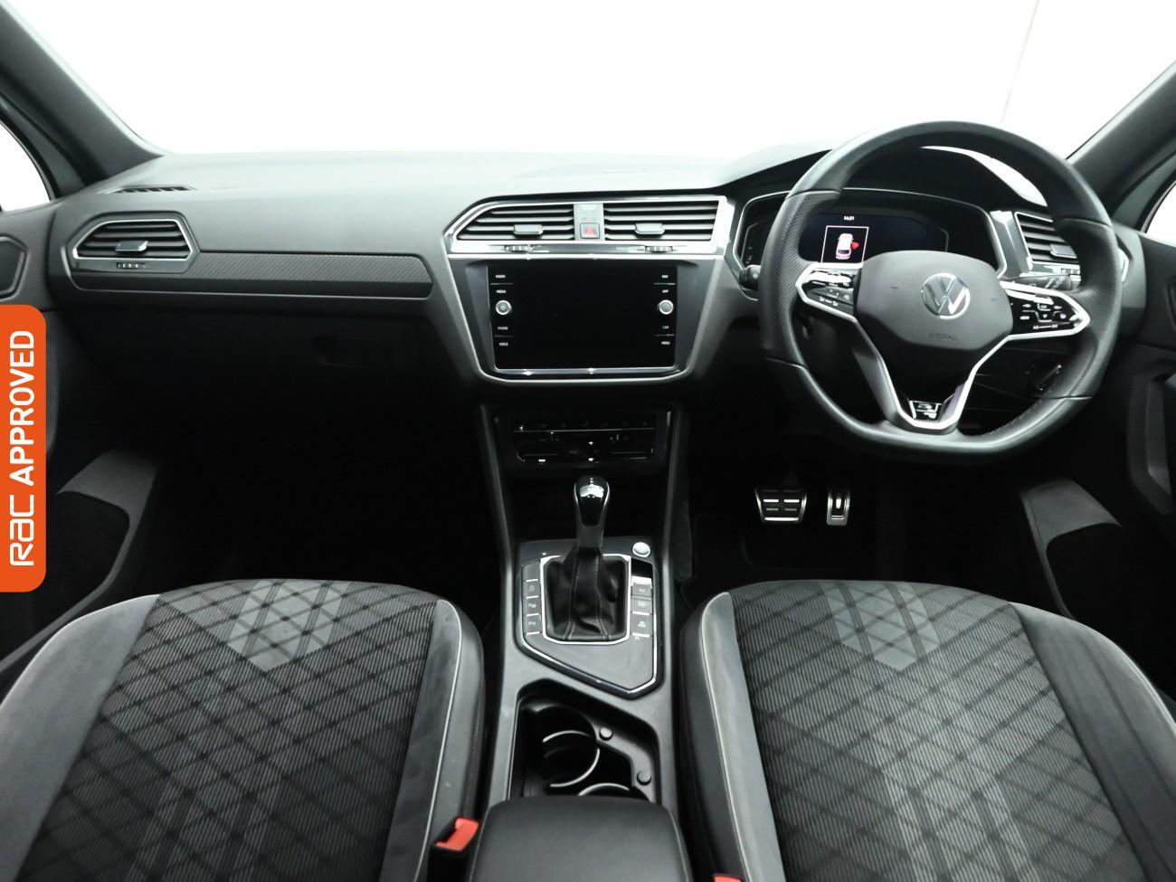 Used Volkswagen Tiguan 2020 for sale - 77407599: Photo 2