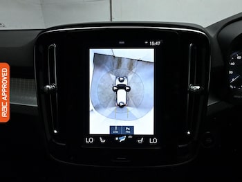 Used Volvo XC40 2023 for sale - 79604801: Photo