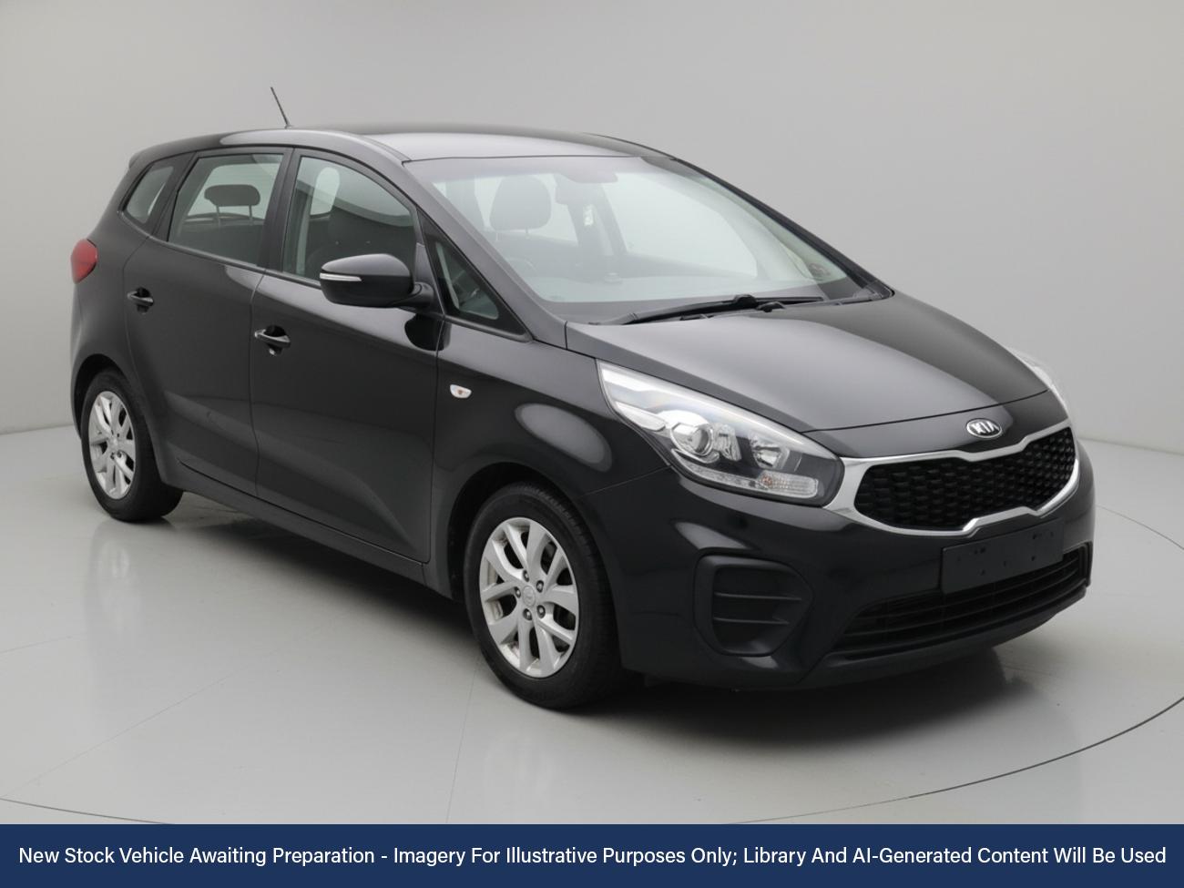 Used Kia Carens 2018 for sale - 76611918: Photo 1
