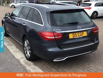 Used Mercedes-Benz C-Class 2015 for sale - 76088404: Photo