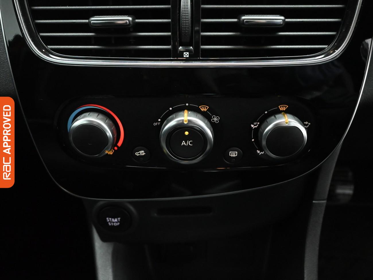 Used Renault Clio 2017 for sale - 77194899: Photo 17