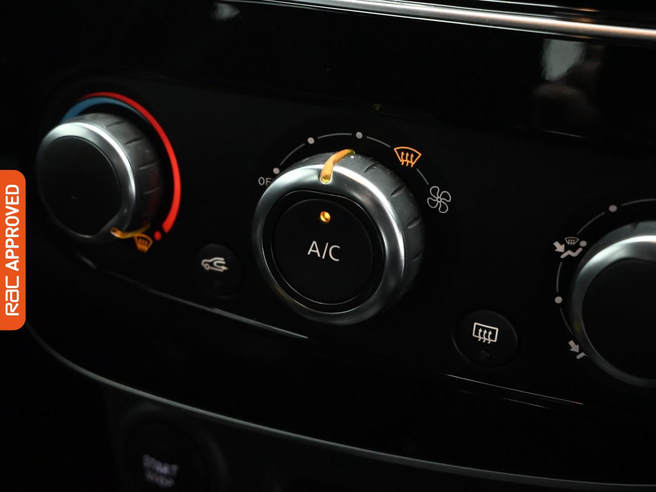 Used Renault Clio 2017 for sale - 77194899: Photo 18