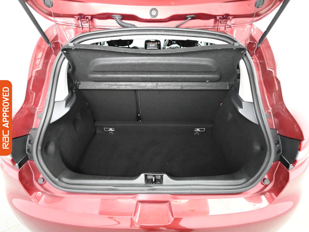 Used Renault Clio 2017 for sale - 77194899: Photo 25