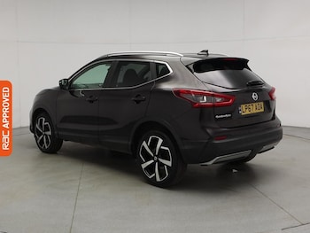 Used Nissan Qashqai 2017 for sale - 75604022: Photo