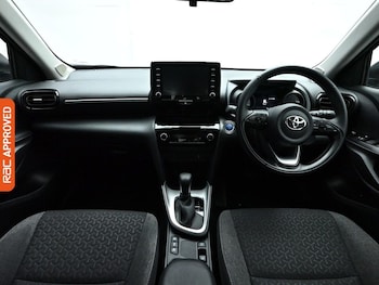Used Toyota Yaris Cross 2023 for sale - 78794317: Photo
