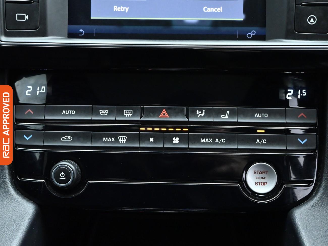 Used Jaguar F-Pace 2017 for sale - 76746283: Photo 18