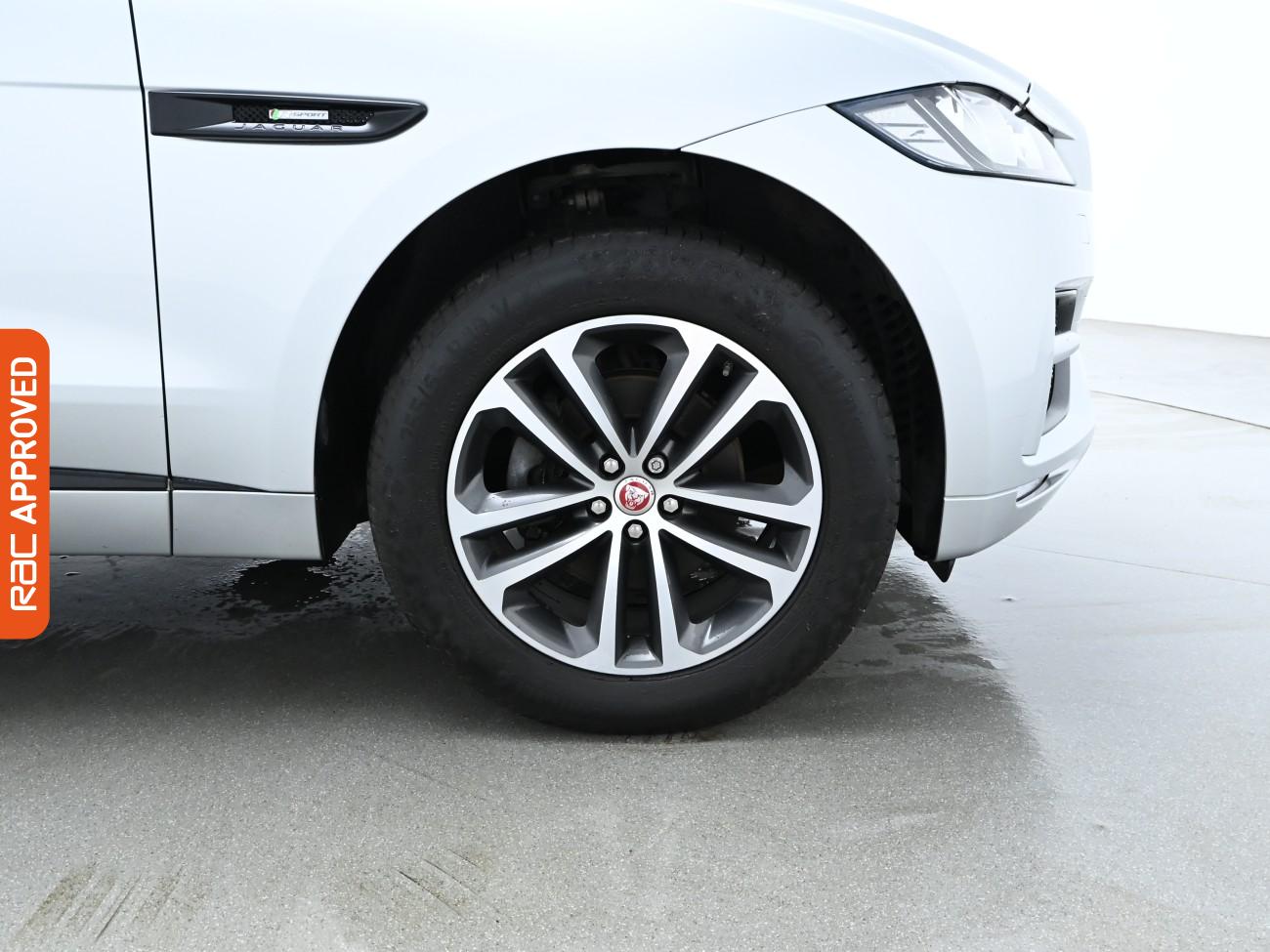 Used Jaguar F-Pace 2017 for sale - 76746283: Photo 29