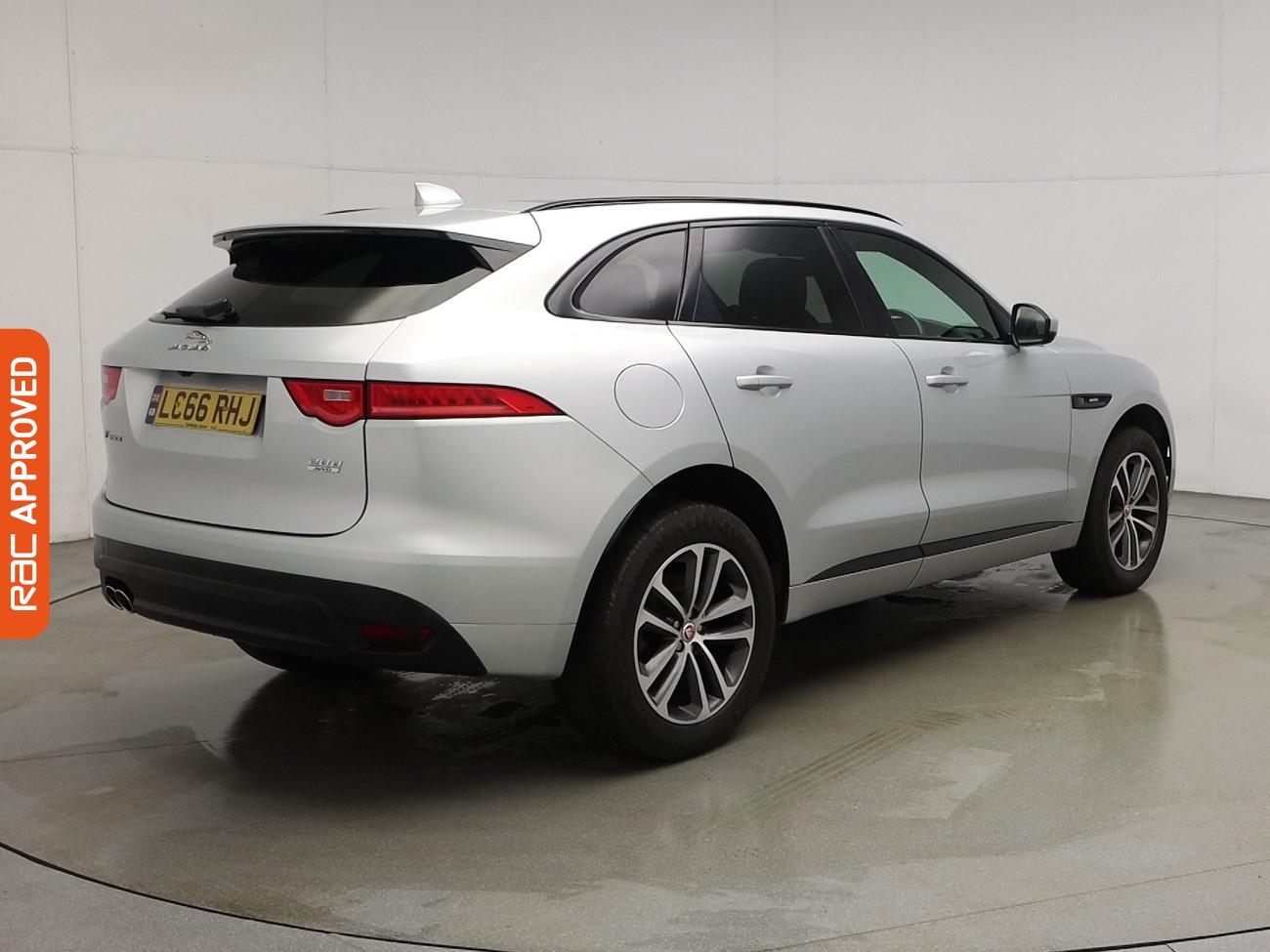 Used Jaguar F-Pace 2017 for sale - 76746283: Photo 33