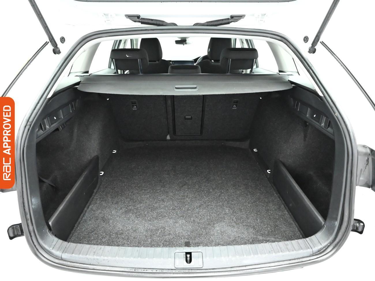 Used Skoda Octavia 2021 for sale - 76896177: Photo 25